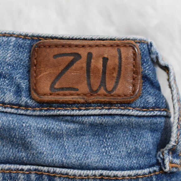 Zara Distressed Skinny Jeans Size 8 Color Blue Gently Used Condition - Picture 4 of 5